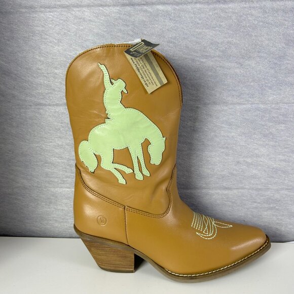 NWT Dingo Casual Let 'Er Buck Snip Toe Ankle Mid Leather Boots Women's Size 7.5‎ - Picture 3 of 14